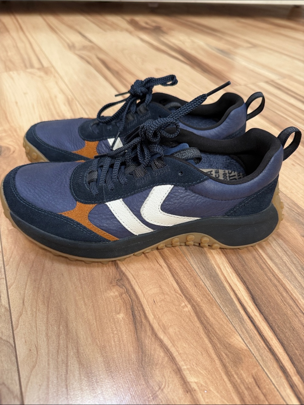 Keen Women’s Leather Navy Blue Casual Sneakers with White Accent